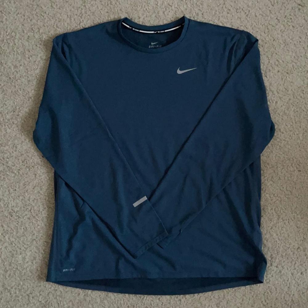 Nike Dri Fit Long Sleeve Shirt